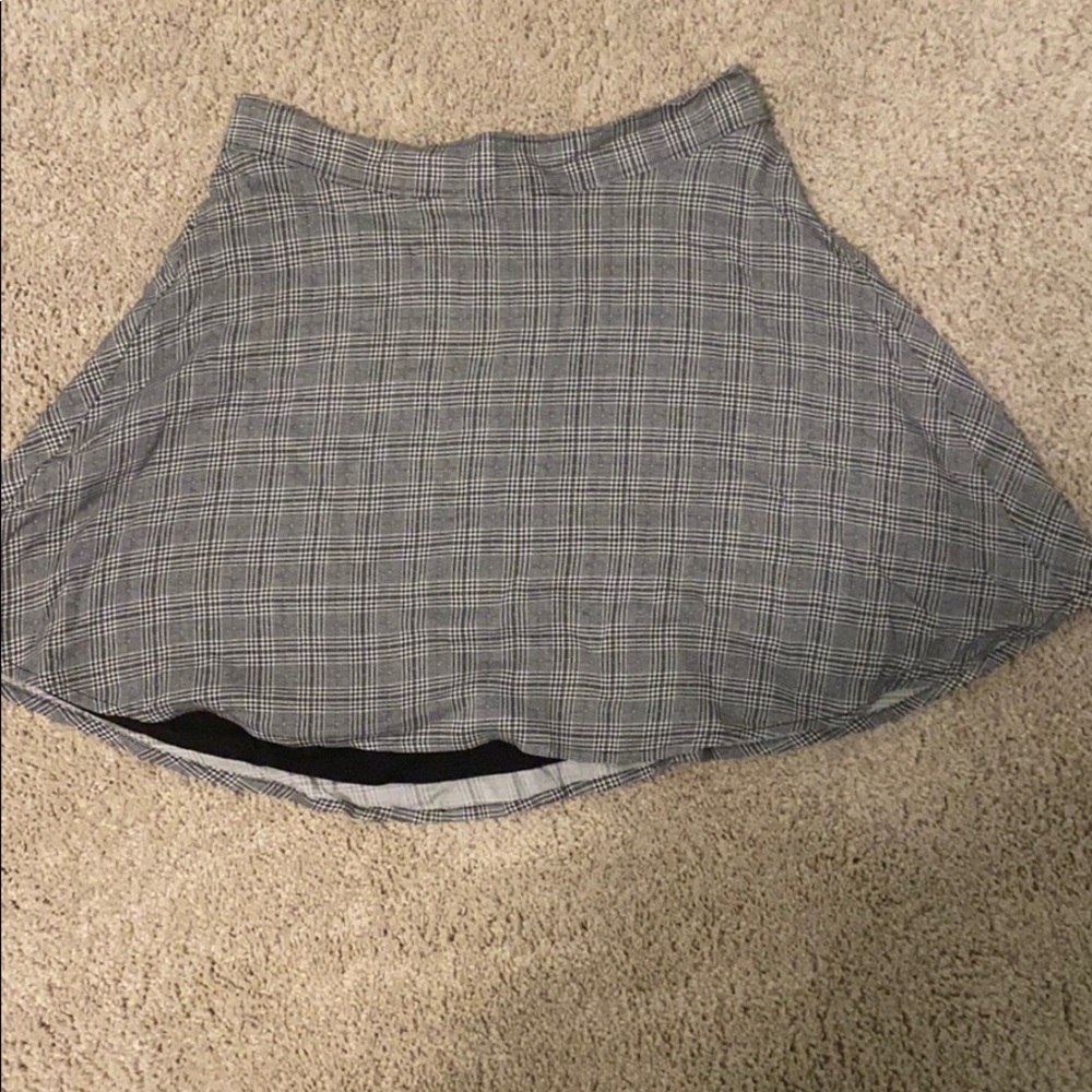 grey and black plaid skirt
